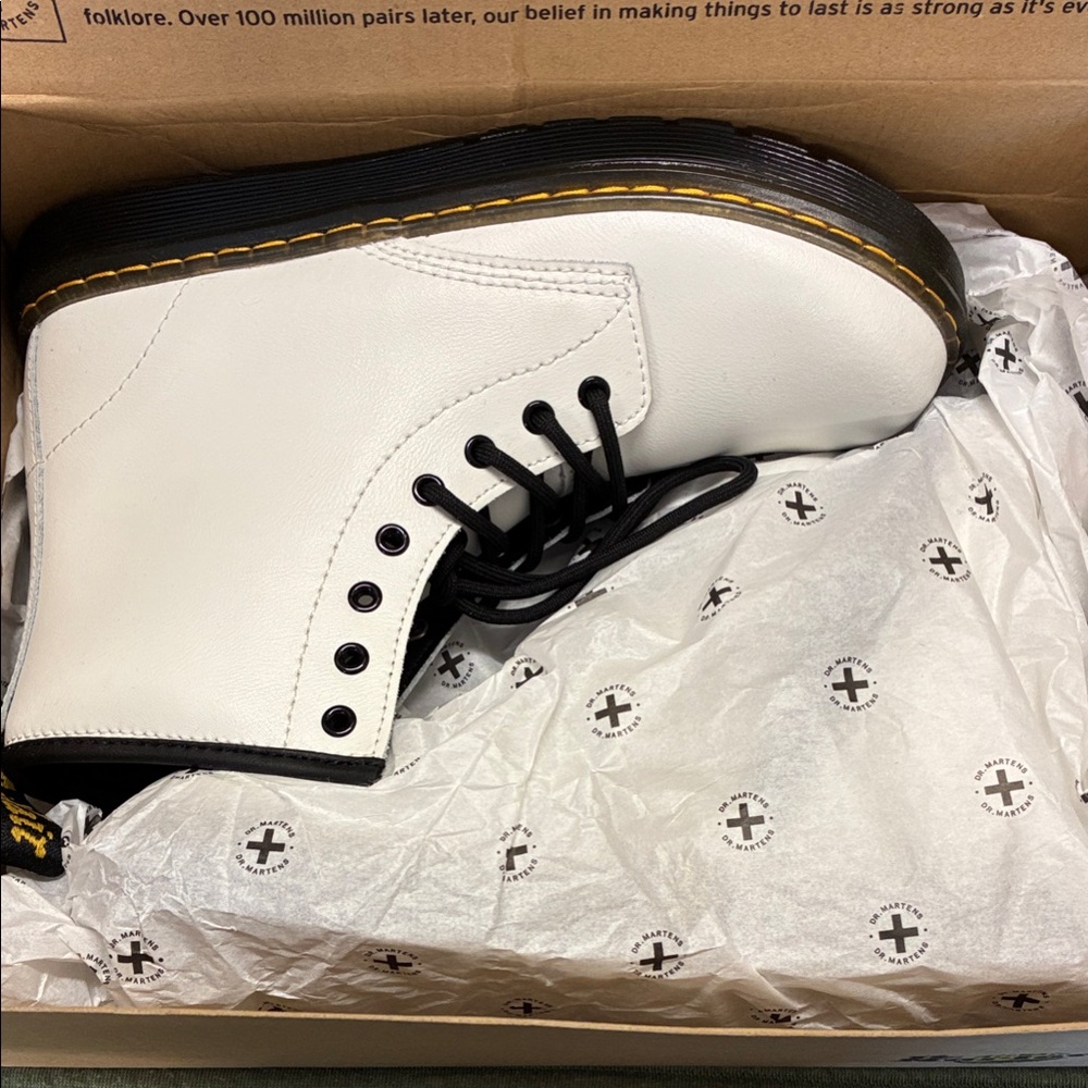 Dr. Martens Kids/Women White Boots